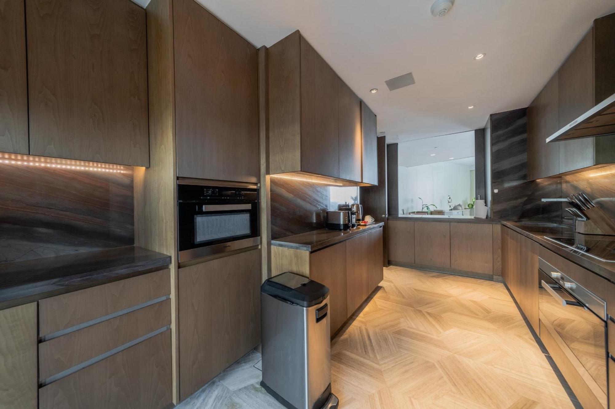 Eden'S Homes & Villas - Five Palm Residences Penthouses Dubaï Extérieur photo